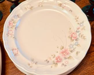 Vintage "Tea Rose" by Pfaltzgraff...service for 8 (detail)...