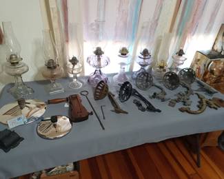 Oil lamps and wall mounts