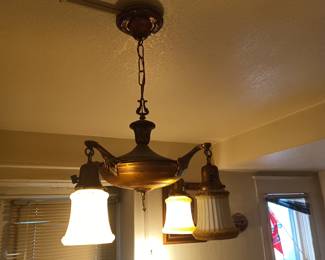 Vintage electric hanging lamp