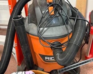 Ridge workshop vac