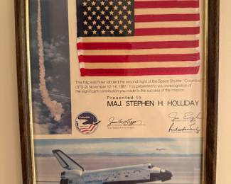 NASA Space Shuttle Columbia STS-2 commemorative presentation plaque, November 1981.
Includes U.S. flag flown aboard STS-2 mission.
Signed by NASA Administrator James Beggs and astronauts Joe Engle and Richard Truly.