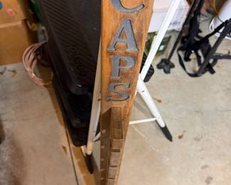 Handmade ball cap display 