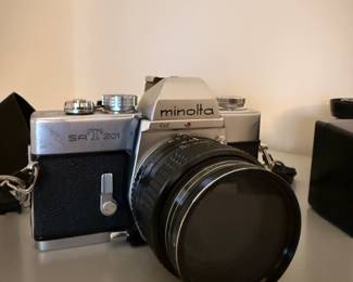 Minolta 35mm camera, lenses & flash 