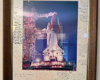 Photos of Space shuttle Columbia, signed by engineers & astronauts 