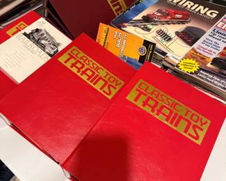 Collectivle train books 