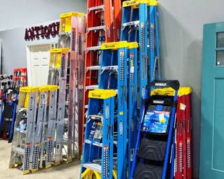 Ladders orlando Estate Auction