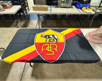 Vintage Italy Flag Orlando Estate Auction