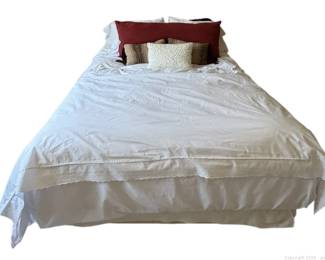 Nice Stearns and Foster Queen Size Pillow Top Mattress with Bedding