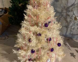 White Christmas Tree