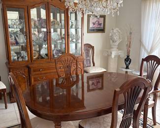 Thomasville Dining Room Set 