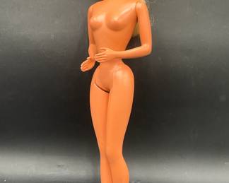 Super Size 18" Barbie