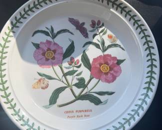 Portmerion China large set with accessories

