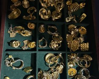 Costume jewelry-all earrings are clip ons