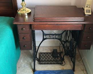 Singer sewing machine