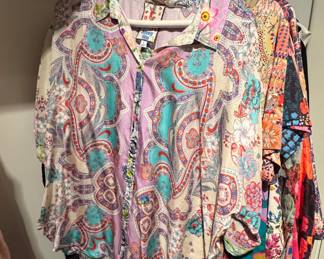 Johnny Was
Designer women’s clothing. Sz L/XL.  Women’s shoes Sz 11