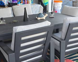 Outdoor Table with 6 Chairs