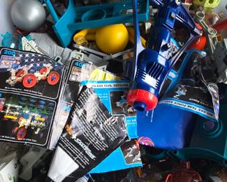 Capsela Space Shuttle