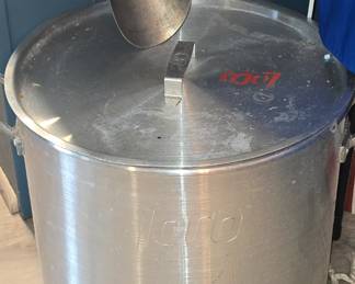 Large Boiling Pot