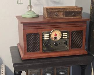 Side Table - Lamp - Vinyls - Records