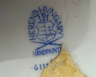 Herend Hand-painted Porcelain Heart-Shaped Trinket Box