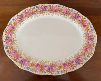 Royal Albert "Serena" Bone China Collection (131pc)