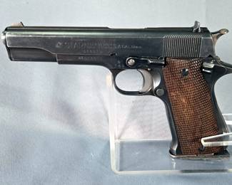 Star B Echeverria/ IAC Modelo Super 9mm Largo Pistol SN# 014012, In Soft Case