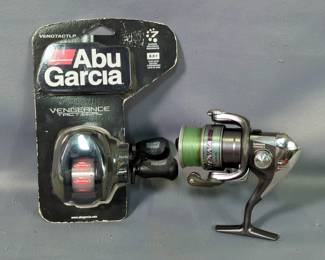 Shimano Sienna MB-P 4 Bearings Fishing Reel And Abu Garcia Reel 