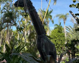 NY Sculptor the Late David Burt
Life size Giraffe 