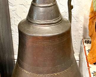 19th Century Hand Hammered Antique Copper Ewer/water jug
Natural aged patina
Middle Eastern/Turkish/Persian
2 available 