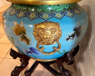Large Chinese Cloisonné goldfish Bowl
Vibrant colors
20” top opening
18”H
26”W