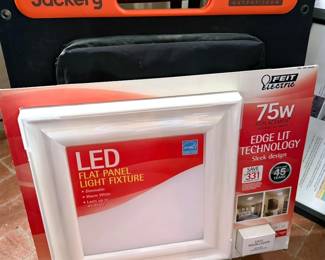 Light fixture + Jackery solar panel