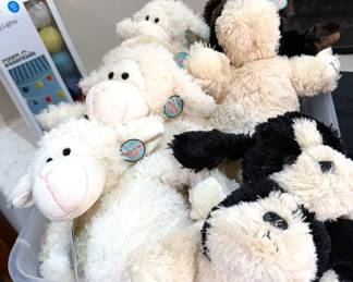 "Warm Buddies" with reusable heat packs