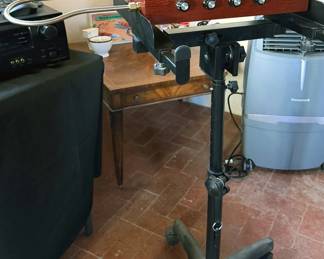 Theremin on mobile stand