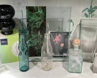 PPM117 Glass Bottles & Vases & Mikasa Ceramic Vase
