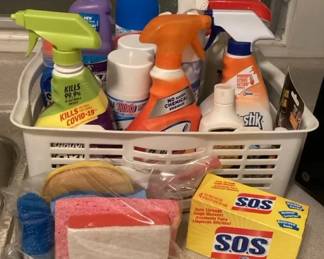 PPM128 Mystery Lot Of Cleaning Supplies 