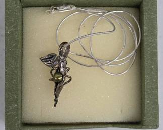 Sterling Silver Peas in a Pod Necklace