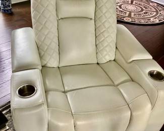 Electric Lounge Chair