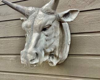 Cast Aluminum Bull Head
