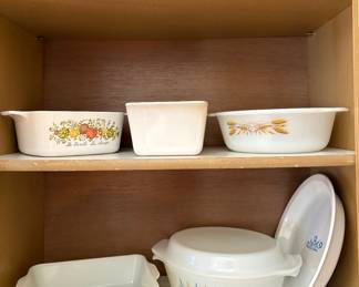Vintage Fire King, Corning Ware & Pyrex
