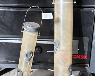 Droll Yankees USA Bird Feeders (Rhode Island) 