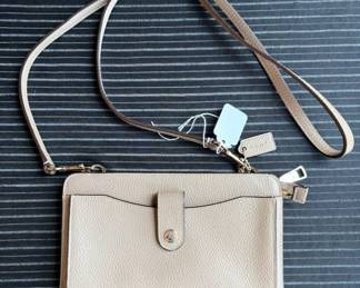 Coach Weekender Messenger Taupe Pebbled Leather Clutch/Wallet 