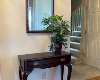 Bombay Company Console Entry Table & Mirror 