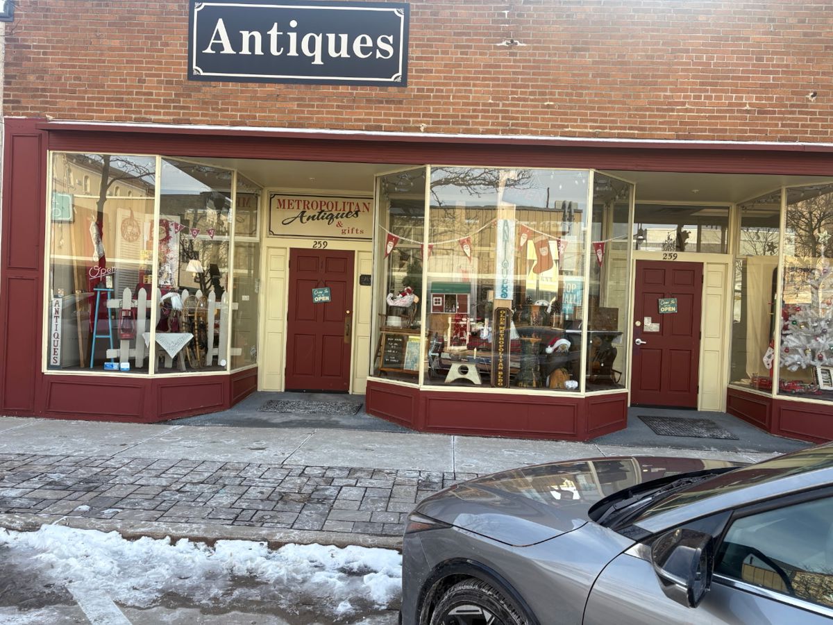 EVERYTHING MUST GO! PICKERS WELCOMED 