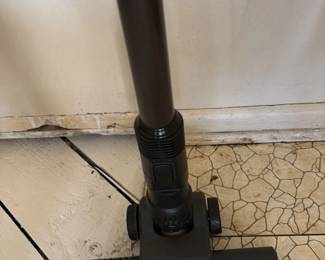 MERIT HOME Cordless Vacuum Cleaner third image