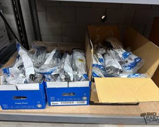 2536 NEW Ford Connection Assemblers