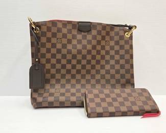 1802  Louis Vuitton Damier Canvas Purse  Wallet 