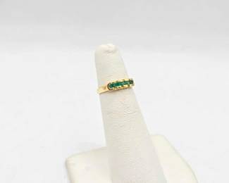 743 14k Gold Ring with SemiPrecious Stone, 1.7g