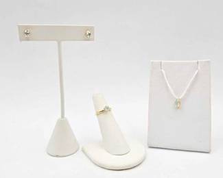 717 14k Gold Semi Precious Stone Jewlery, 3.6g