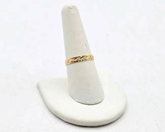 632  18k Gold Ring, 1.5g 