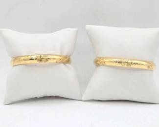 802  2 10k Gold Bangle Bracelets, 16.4g 